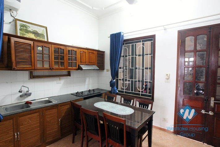 Nice house for rent in Westlake area, facing to the lake